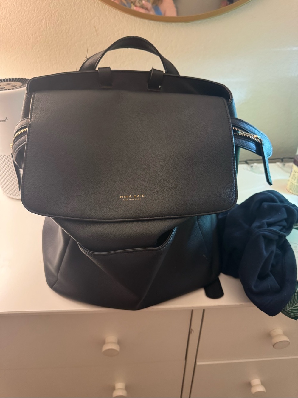 Mina Baie Black Leather Backpack - Modern Everyday Carry